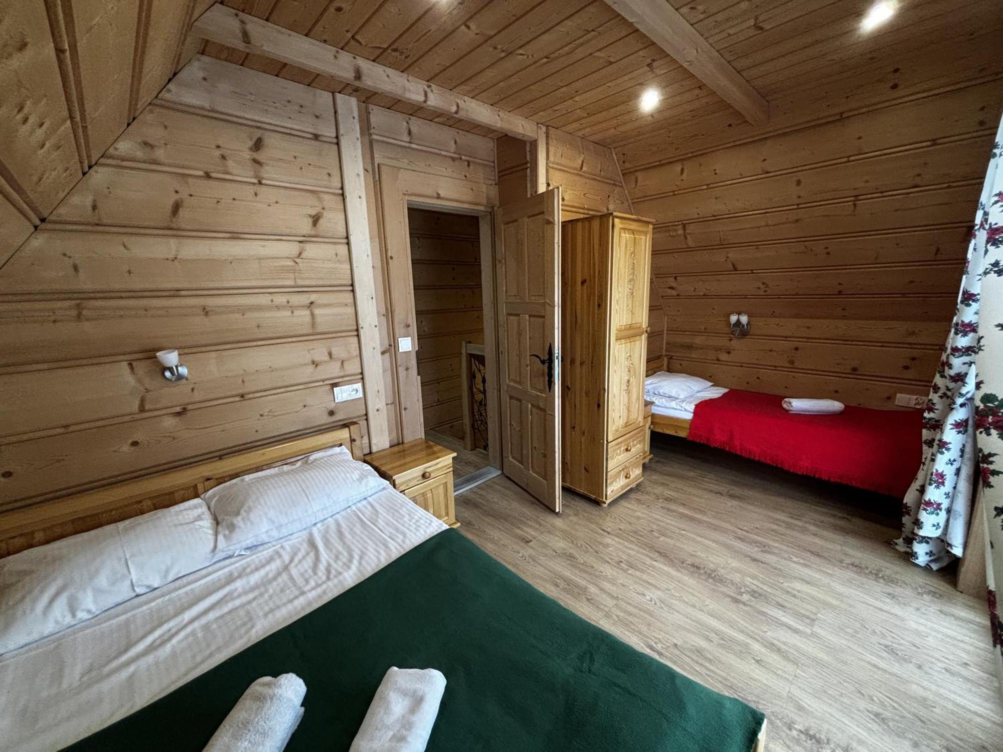 Witowianskie Domki Z Kominkiem, Jacuzzi I Sauna Dzianisz Eksteriør billede